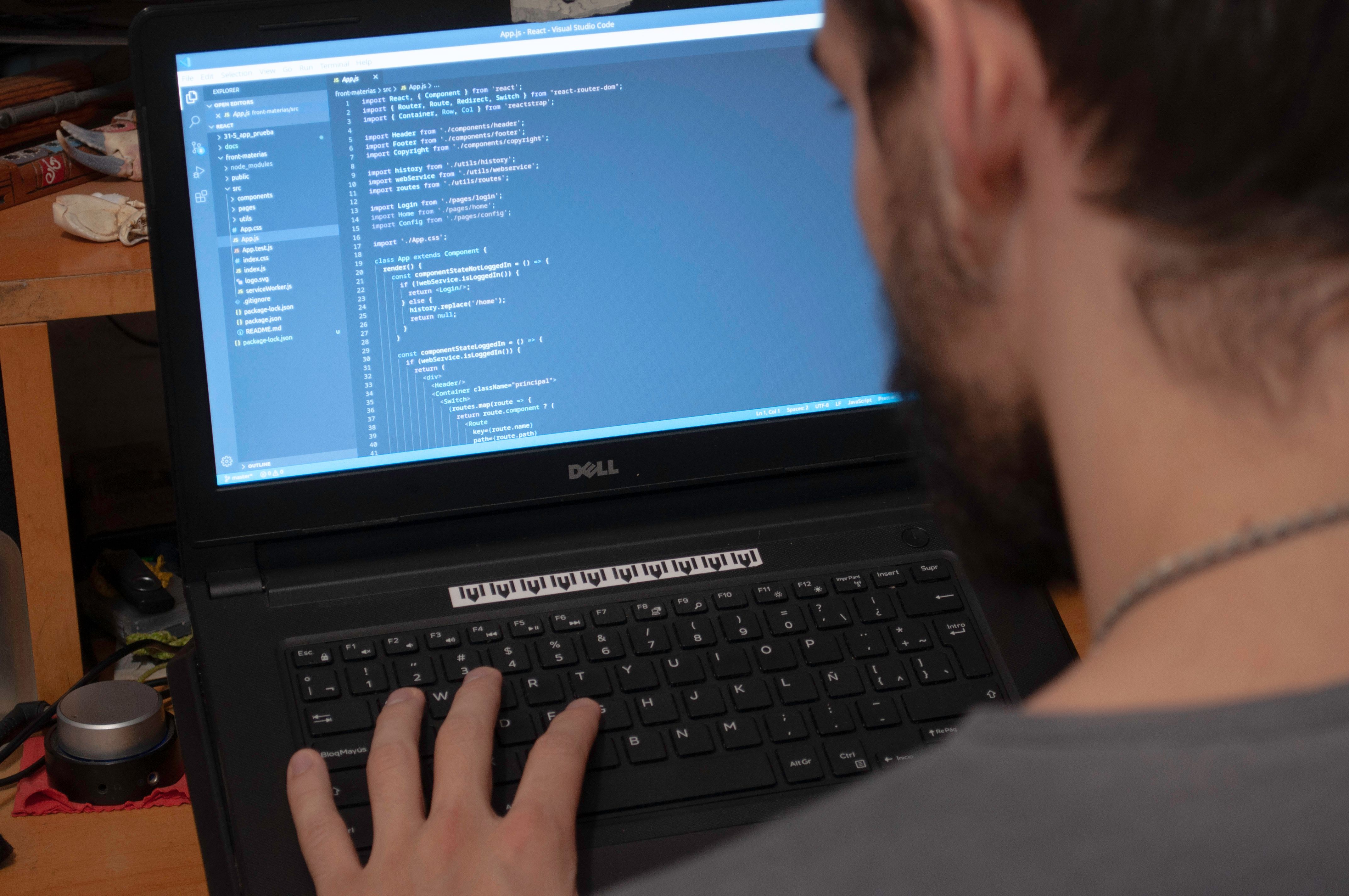 Dell Laptop Repair Service in Ghaziabad