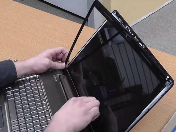 Professional Samsung laptop repair service in Indirapuram